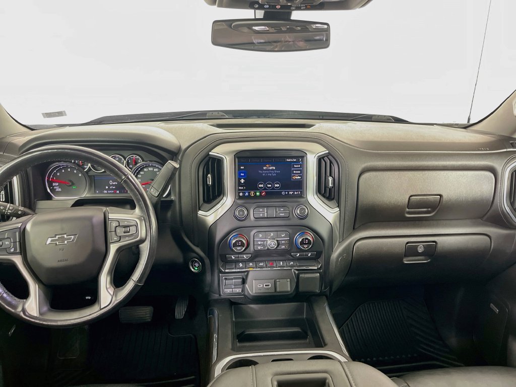 Used 2021 Chevrolet Silverado 1500 RST w/ Convenience Package II AWD/4WD image 10