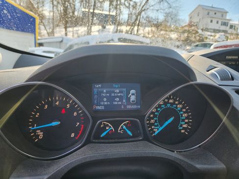 Used 2013 Ford Escape SE image 9