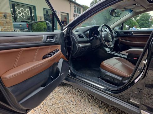 Used 2019 Subaru Outback 3.6R Touring w/ Protection Package #1 AWD/4WD image 15