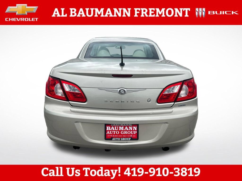 Used 2008 Chrysler Sebring Limited w/ Luxury Group FWD image 5