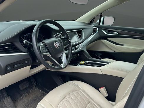 Used 2022 Buick Enclave Avenir w/ Avenir Technology Package AWD/4WD image 11