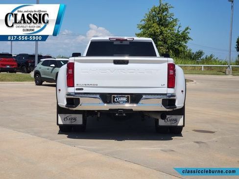 Used 2026 Chevrolet Silverado 3500 LT w/ All Star Edition AWD/4WD image 9