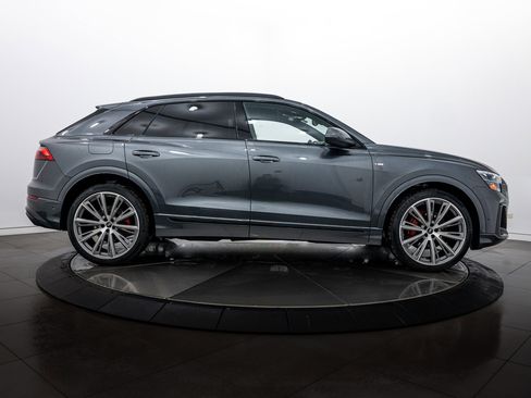 New 2026 Audi Q8 Prestige image 3