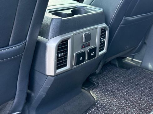 Certified 2022 Ford F350 Lariat w/ Tremor Off-Road Package AWD/4WD image 18