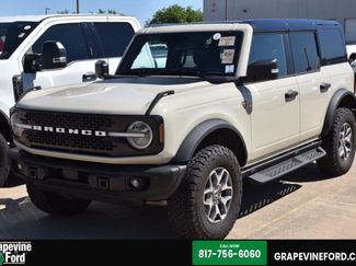 Used 2025 Ford Bronco Badlands video 1