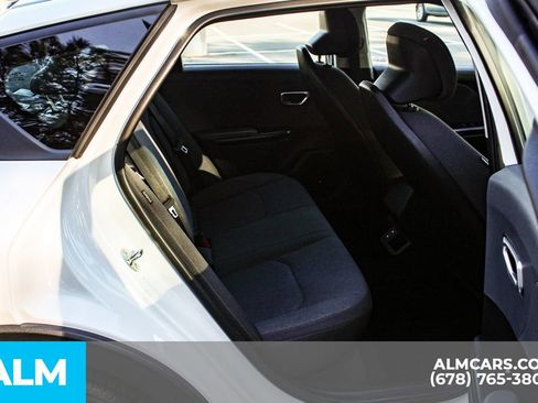 Used 2025 Kia K4 LXS image 18