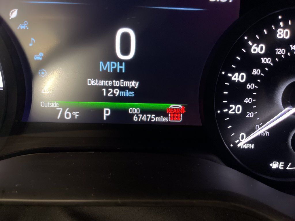 Certified 2025 Toyota Sienna XLE FWD image 19