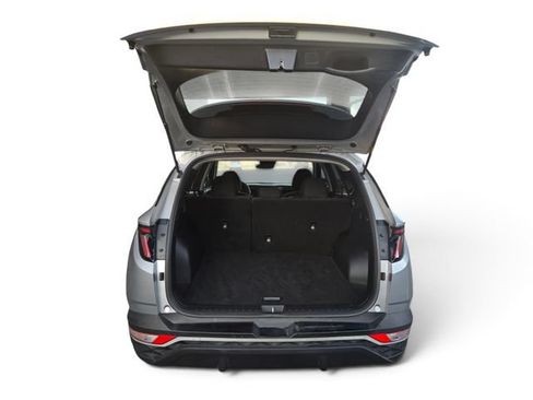 Used 2022 Hyundai Tucson SEL w/ Winter Package FWD image 10