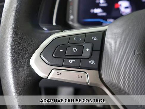 Used 2024 Volkswagen Jetta SEL image 6