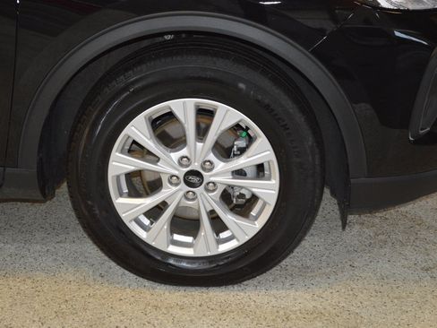 Used 2025 Ford Escape Active FWD image 9