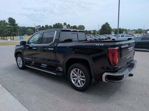 Used 2021 GMC Sierra 1500 SLT w/ SLT Premium Package image 6