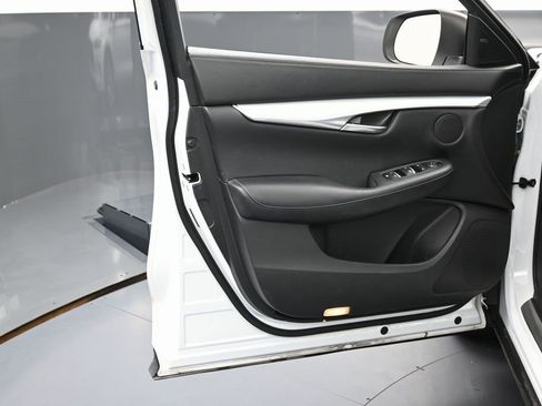 Used 2020 INFINITI QX50 Luxe w/ Navigation Package image 44