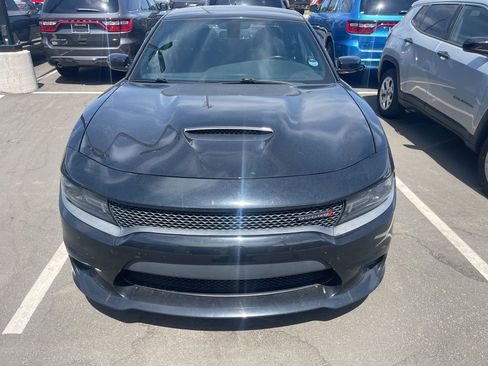 Used 2019 Dodge Charger GT RWD image 4