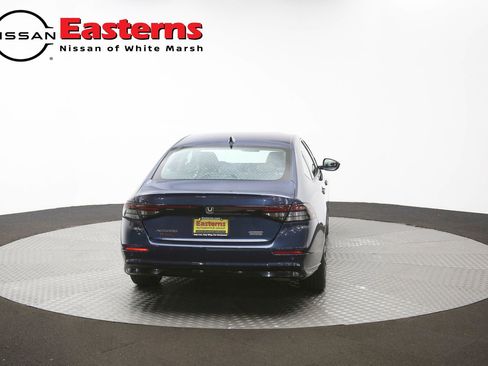 Used 2025 Honda Accord Touring image 38