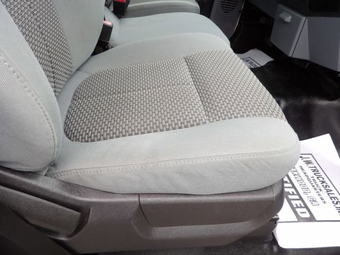 Used 2015 Ford F550 2WD Regular Cab Super Duty w/ Power Equipment Group image 32