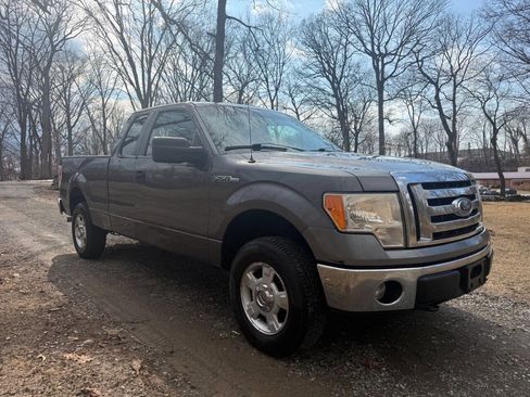 Used 2011 Ford F150 XLT image 5