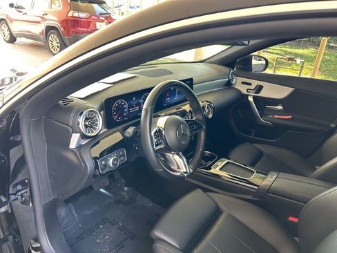 Used 2024 Mercedes-Benz CLA 250 4MATIC w/ Exclusive Package image 6