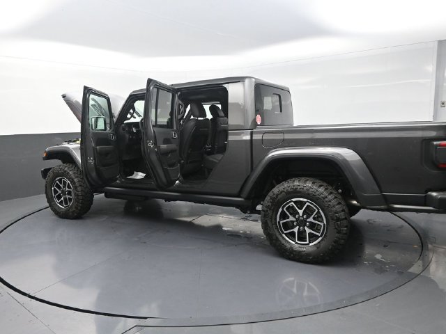 New 2026 Jeep Gladiator Rubicon AWD/4WD image 32