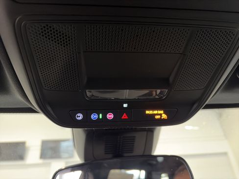 New 2026 Chevrolet Equinox LT w/ Convenience Package II image 26