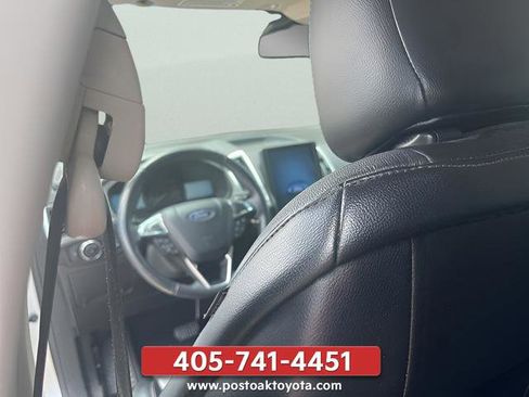 Used 2022 Ford Edge Titanium AWD/4WD image 8