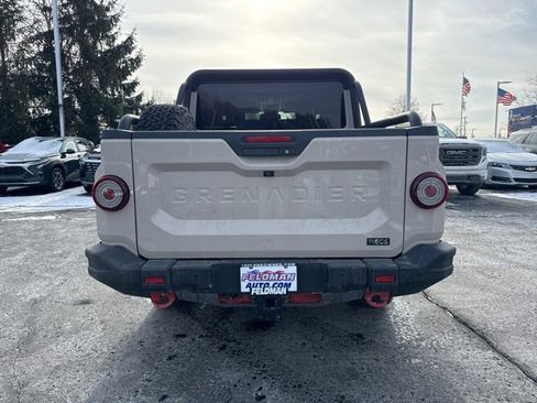 New 2025 INEOS Grenadier Fieldmaster Edition image 6