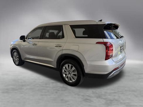 Used 2025 Hyundai Palisade SEL FWD image 4