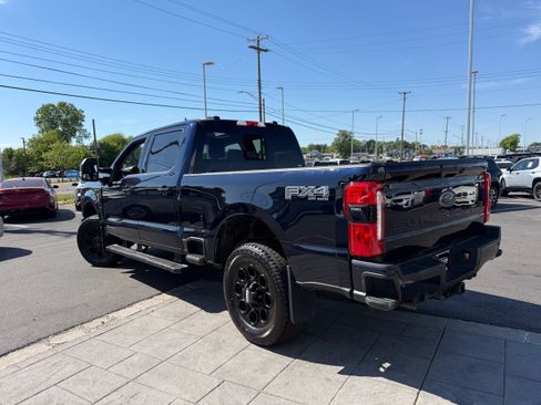 Used 2025 Ford F250 Lariat w/ Lariat Ultimate Package AWD/4WD image 3