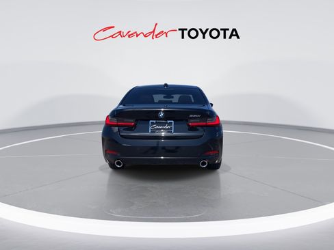 Used 2025 BMW 330i 330i Premium w/ M Sport Package image 7