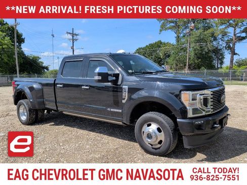 Used 2021 Ford F350 Platinum AWD/4WD image 1