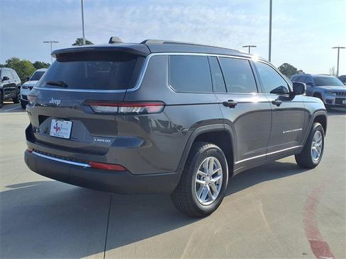 New 2025 Jeep Grand Cherokee L Laredo w/ Luxury Tech Group I image 4