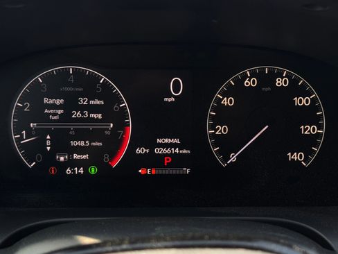 Used 2024 Honda HR-V EX-L image 12