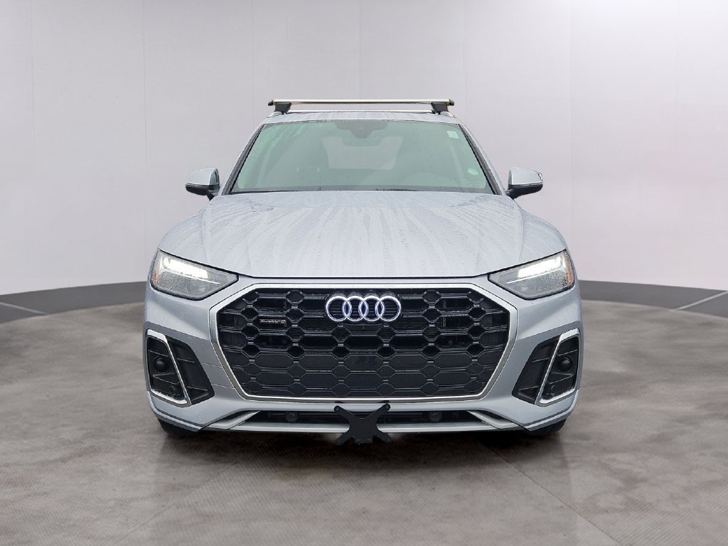 Used 2023 Audi Q5 e Premium Plus w/ Premium Plus Package AWD/4WD image 2
