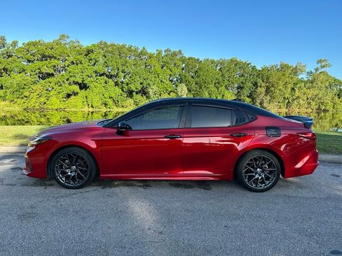 Used 2025 Toyota Camry XSE image 2