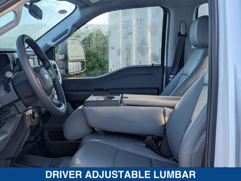 New 2026 Ford F250 XL w/ XL Chrome Package RWD image 19