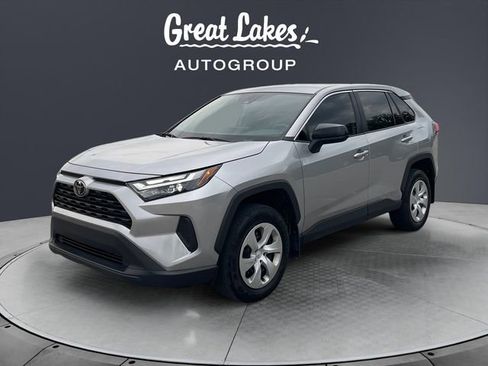 Used 2024 Toyota RAV4 LE AWD/4WD image 1
