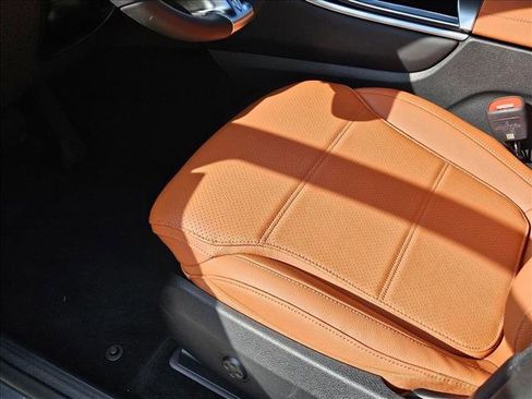 New 2026 Mercedes-Benz GLC 300 image 4