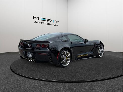 Used 2017 Chevrolet Corvette Grand Sport w/ Grand Sport Heritage Package RWD image 9