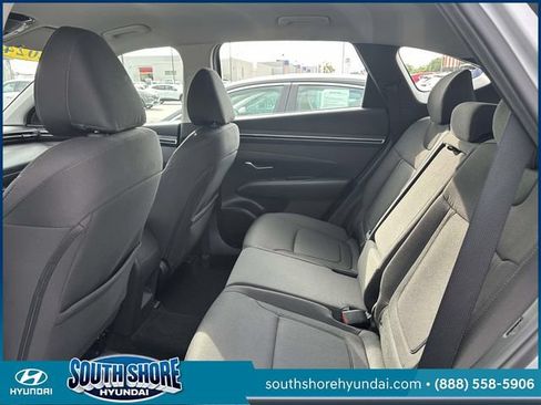 Certified 2024 Hyundai Tucson SE AWD/4WD image 13