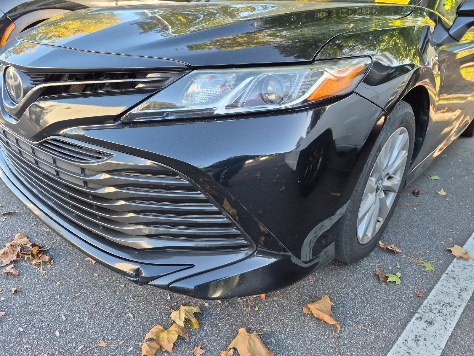Used 2019 Toyota Camry LE FWD image 10