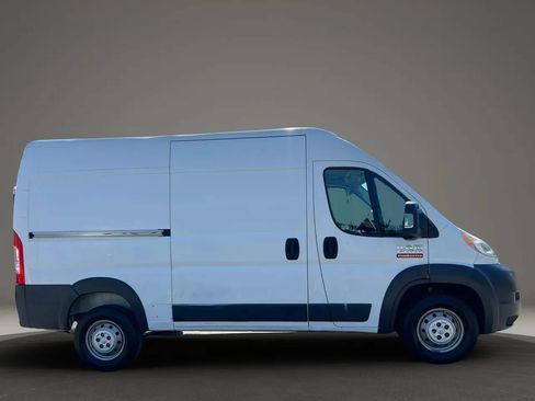 Used 2018 RAM ProMaster 1500 FWD image 4