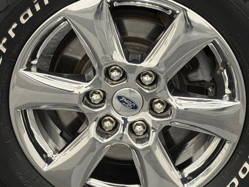 Used 2019 Ford F150 XLT w/ Equipment Group 302A Luxury image 5