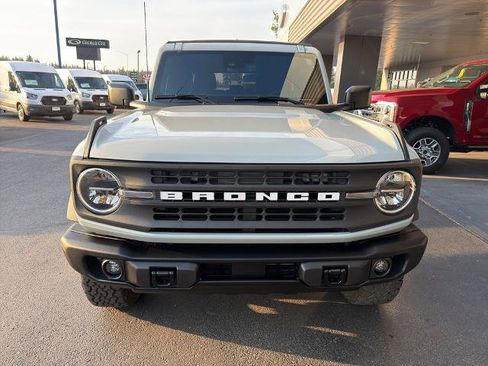 Certified 2024 Ford Bronco Black Diamond AWD/4WD image 2