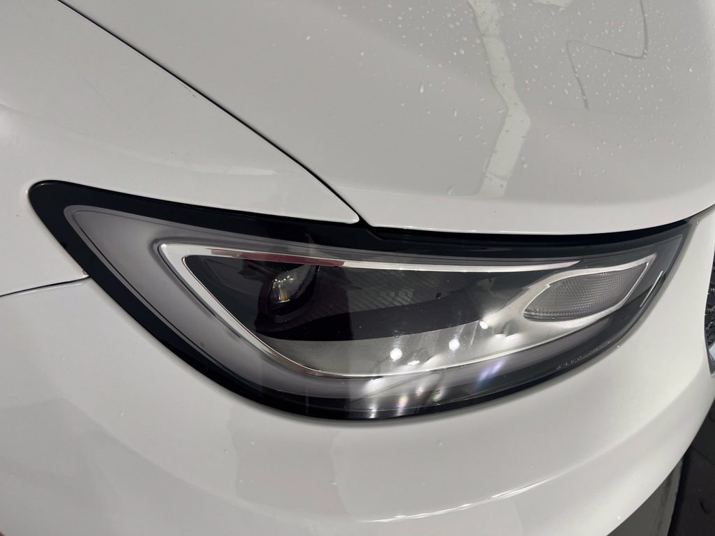 Used 2024 Chrysler Pacifica Touring-L FWD image 33