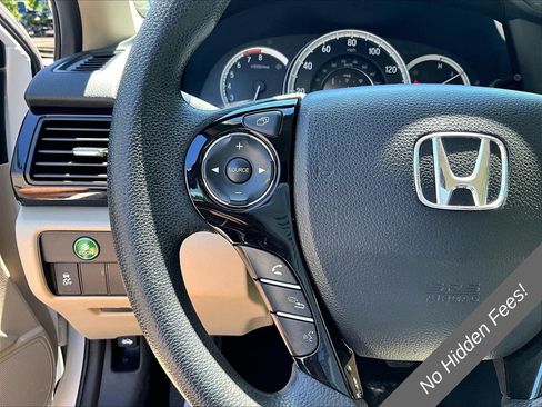 Used 2016 Honda Accord LX image 10