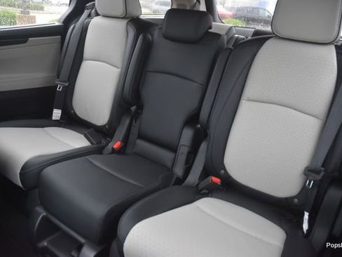 New 2026 Honda Odyssey Elite image 9