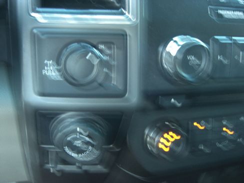 Used 2018 Ford F150 XLT w/ Trailer Tow Package image 23