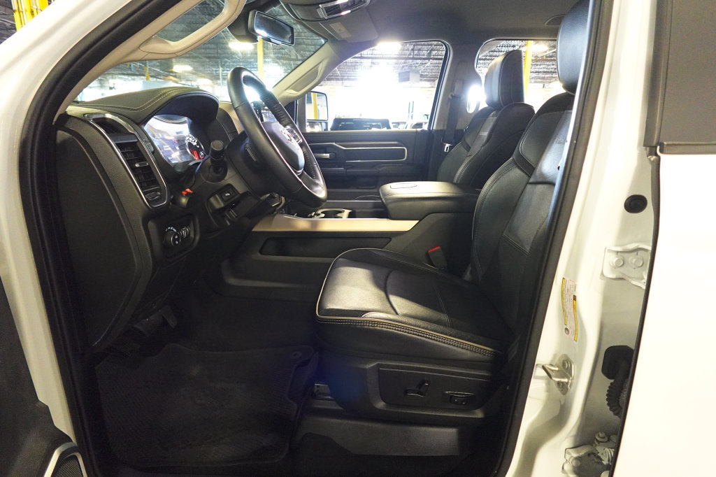 Used 2024 RAM 2500 Laramie AWD/4WD image 24