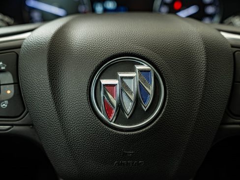 Used 2023 Buick Envision Avenir image 22