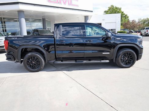 New 2026 GMC Sierra 1500 Elevation image 7