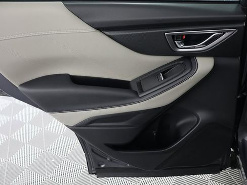 Used 2023 Subaru Forester Limited image 26